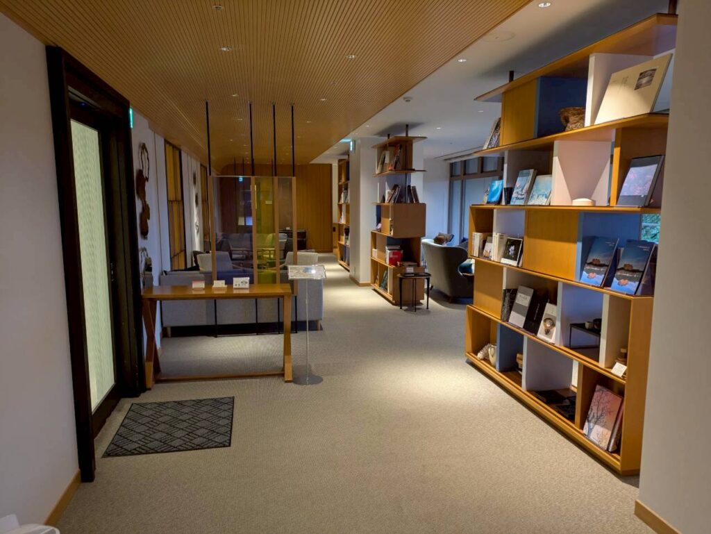 志摩観光ホテルのクラシックのラウンジ