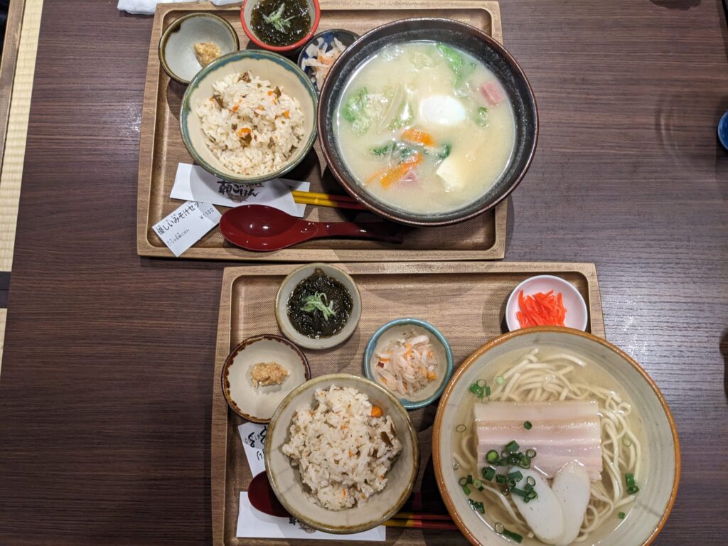 いつでも朝ごはんの定食