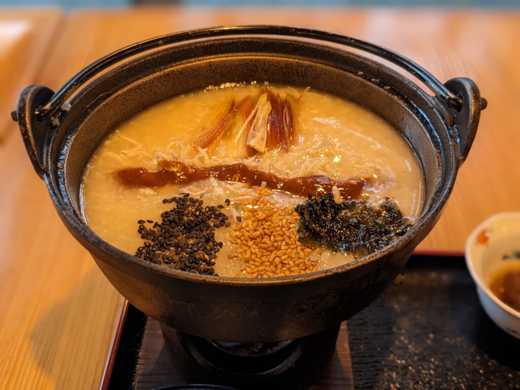 あさとん食堂のお粥