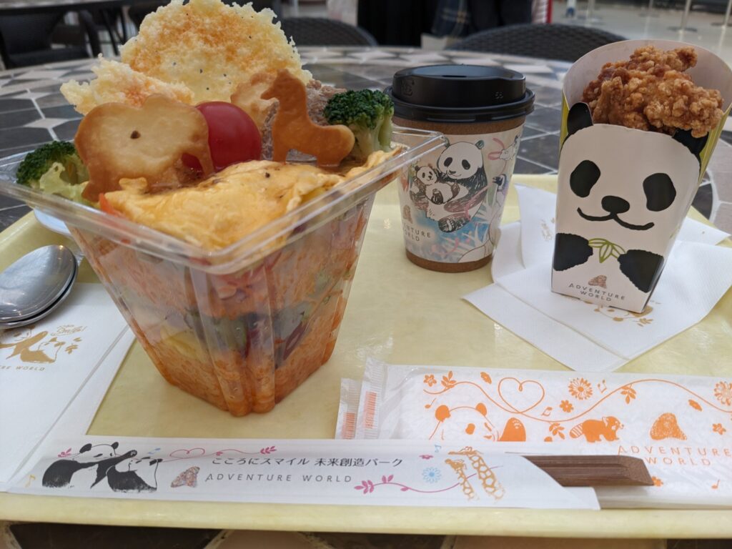 アドベンチャーワールドのフードコート