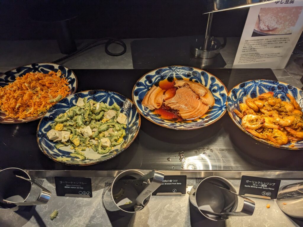 ザロイヤルパークホテルアイコニック那覇の朝食ビュッフェ